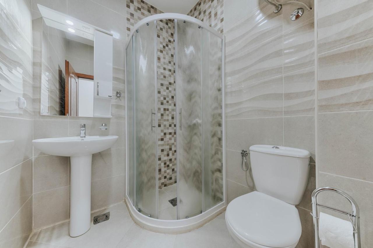 Sea Garden Apartments Dobra Voda Eksteriør billede
